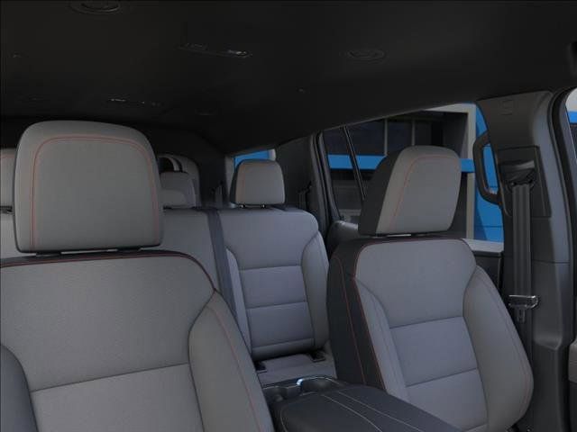 2025 Chevrolet Traverse LT - Photo 25