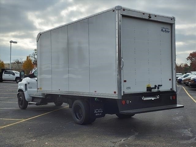 2023 Chevrolet Silverado 6500HD Work Truck photo 4