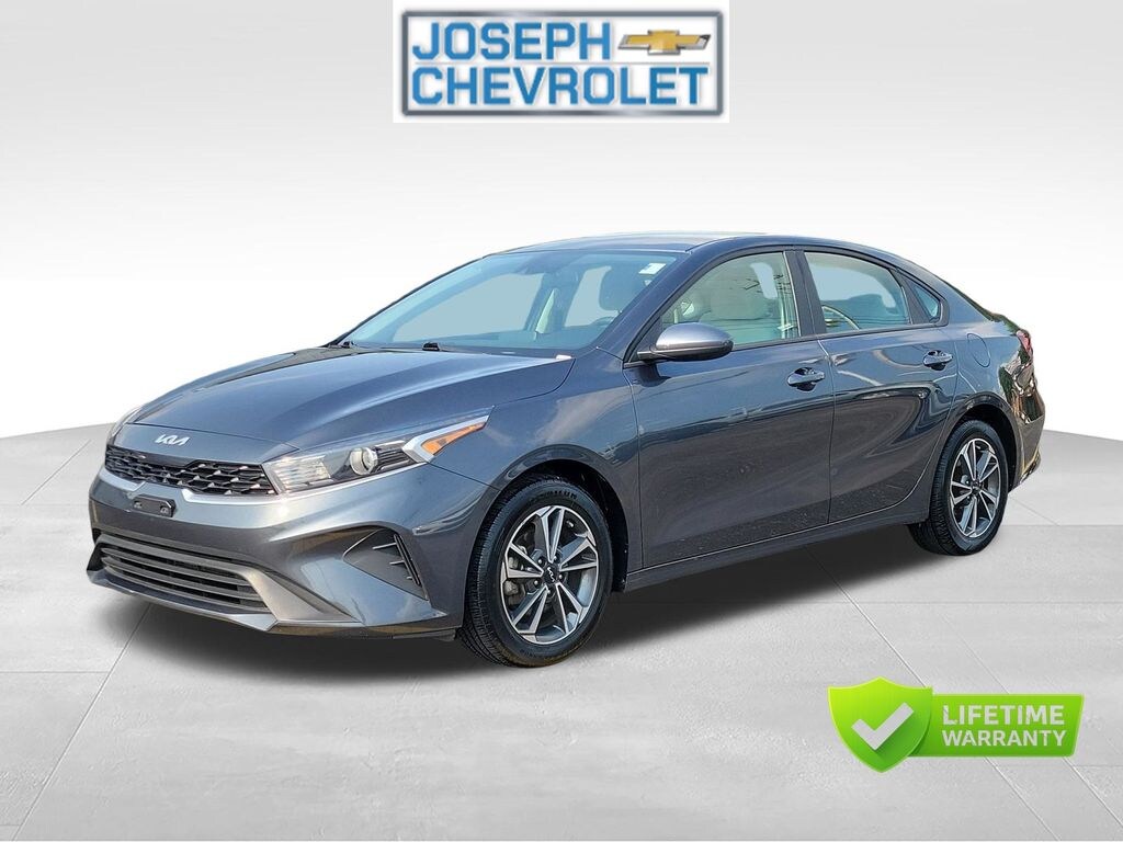 Used 2023 Kia Forte LXS Sedan