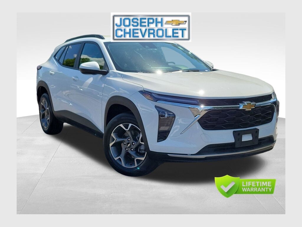 Certified 2025 Chevrolet Trax LT SUV