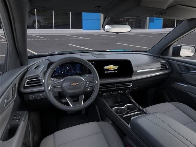 2025 Chevrolet Traverse LT - Photo 16