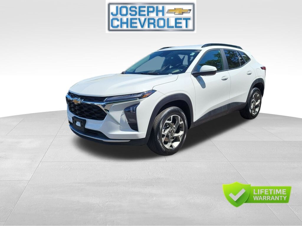Certified 2025 Chevrolet Trax LT SUV