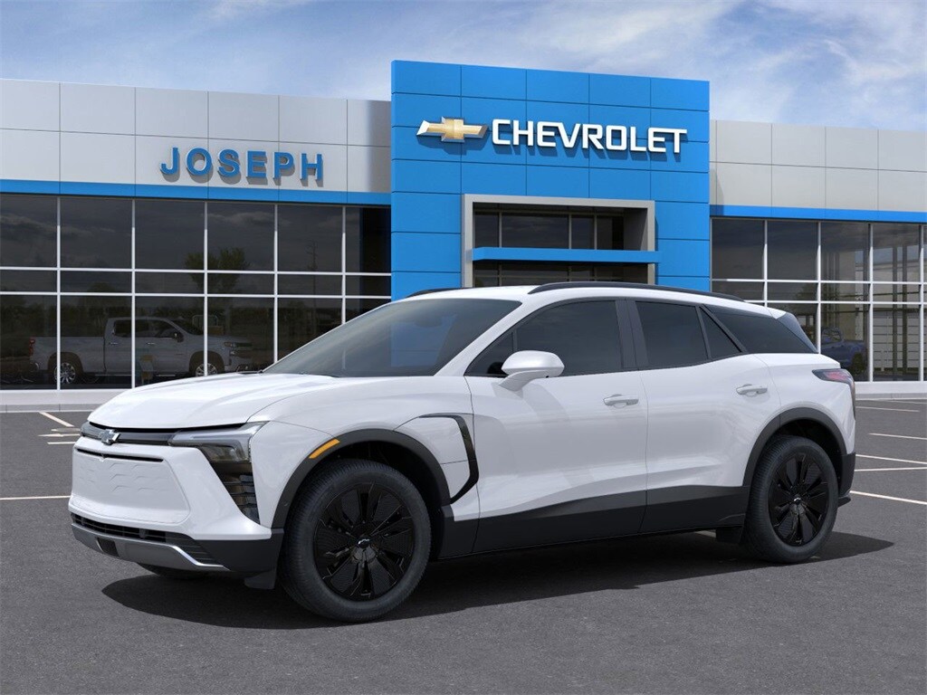 2025 Chevrolet Blazer EV photo 2