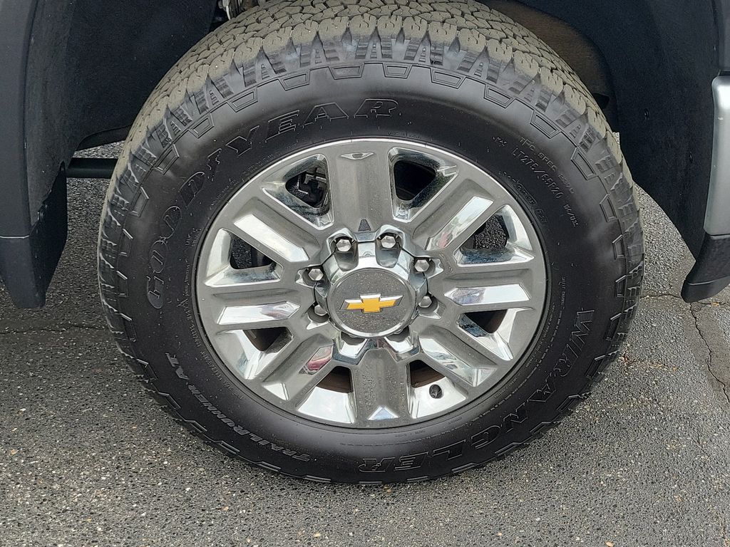 2024 Chevrolet Silverado 3500HD High Country - Photo 8