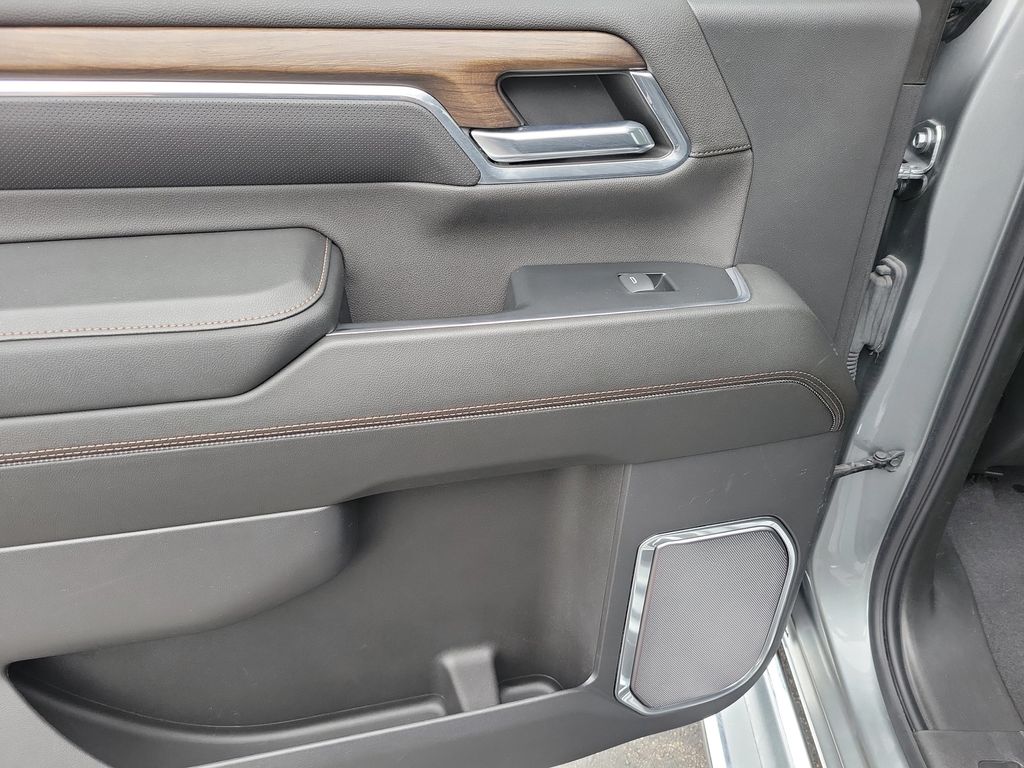 2024 Chevrolet Silverado 3500HD High Country - Photo 18