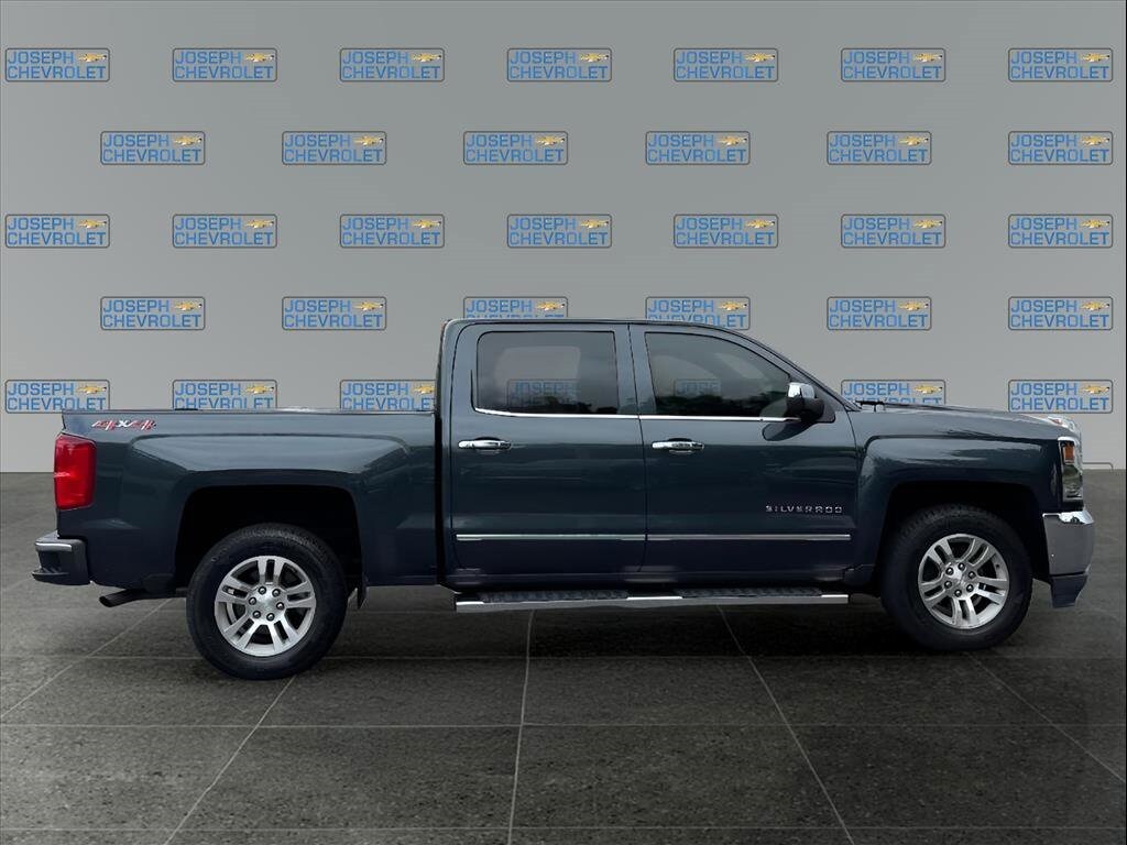 2018 Chevrolet Silverado 1500 LTZ photo 4