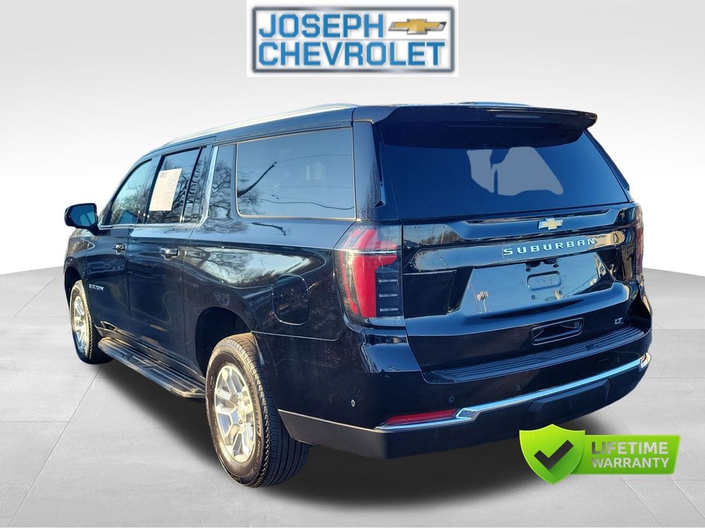 Used 2025 Chevrolet Suburban LT SUV