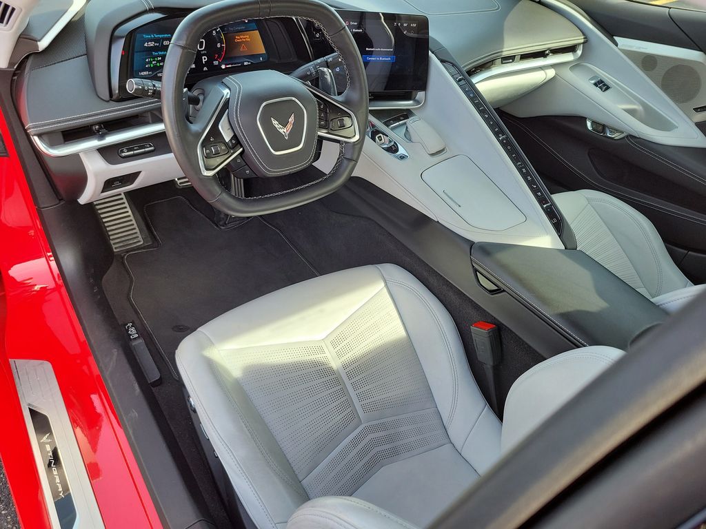 2025 Chevrolet Corvette 3LT - Photo 12