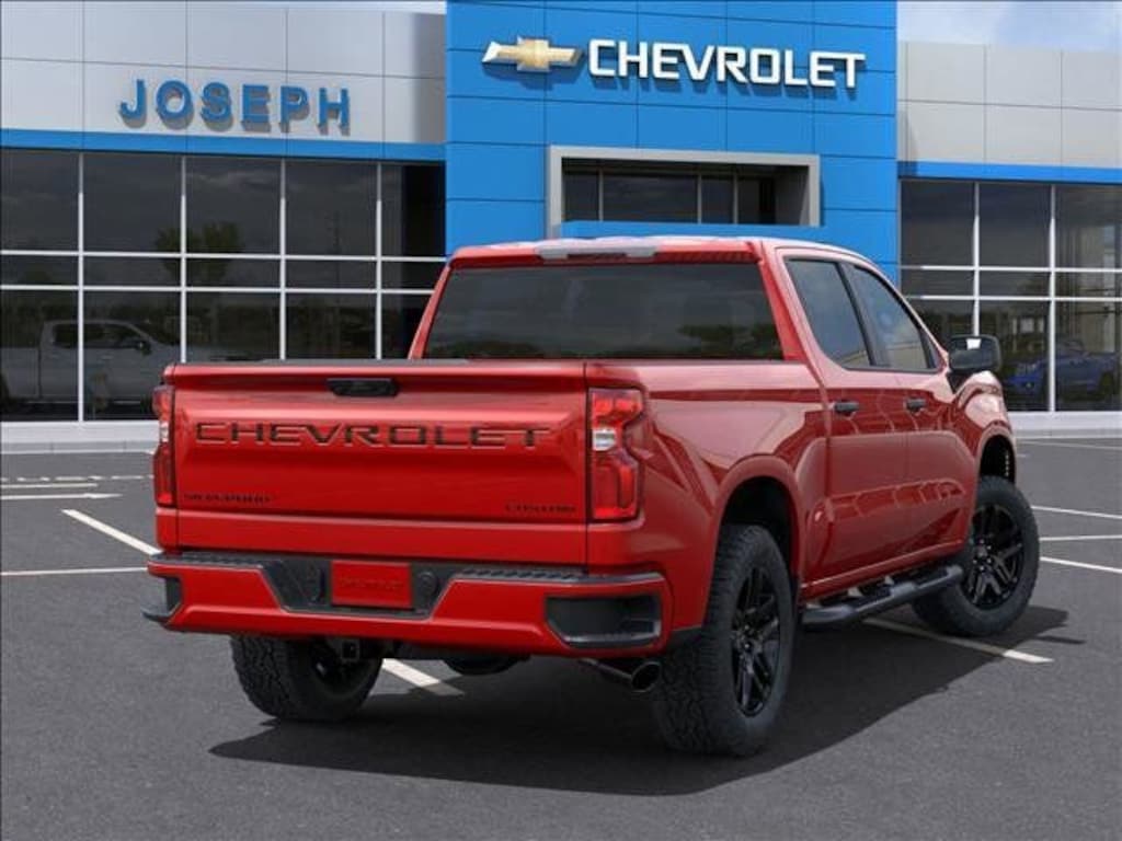New 2025 Chevrolet Silverado 1500 Custom Truck