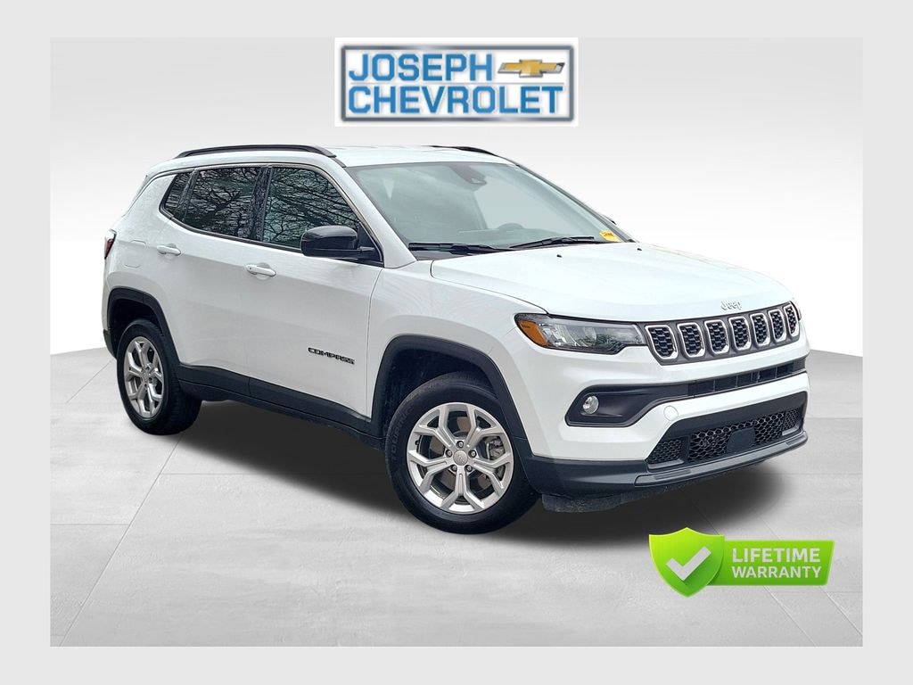 Used 2024 Jeep Compass Latitude SUV