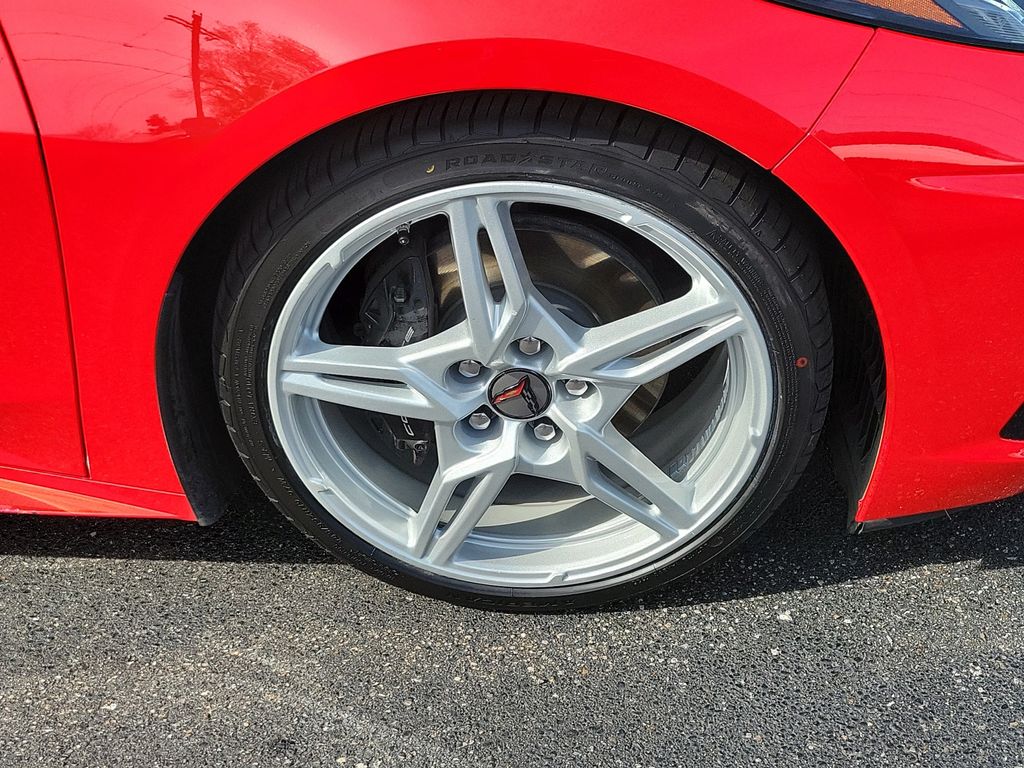 2025 Chevrolet Corvette 3LT - Photo 7