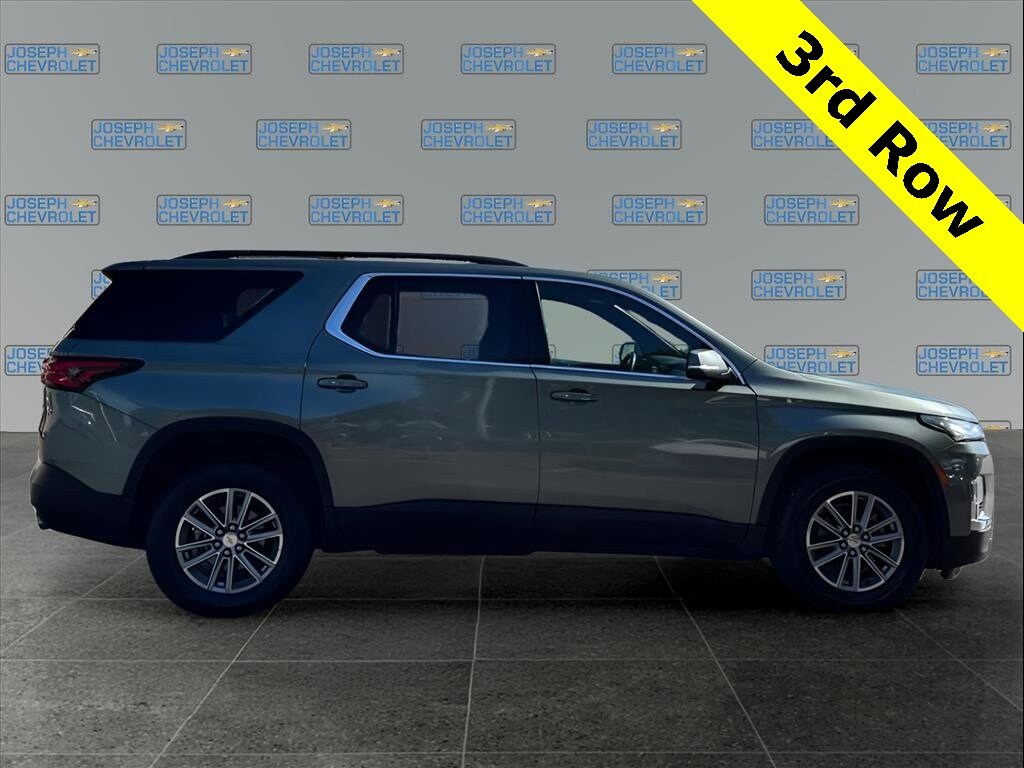 Used 2023 Chevrolet Traverse LT Leather SUV