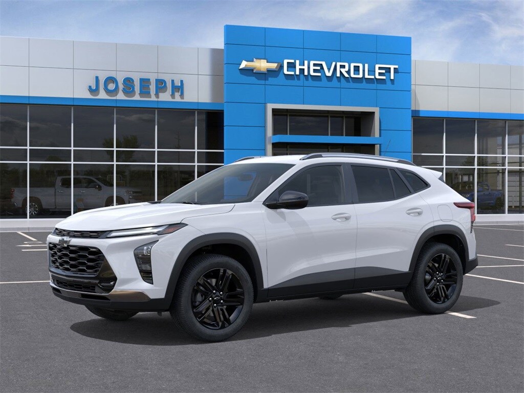 2025 Chevrolet Trax ACTIV photo 2