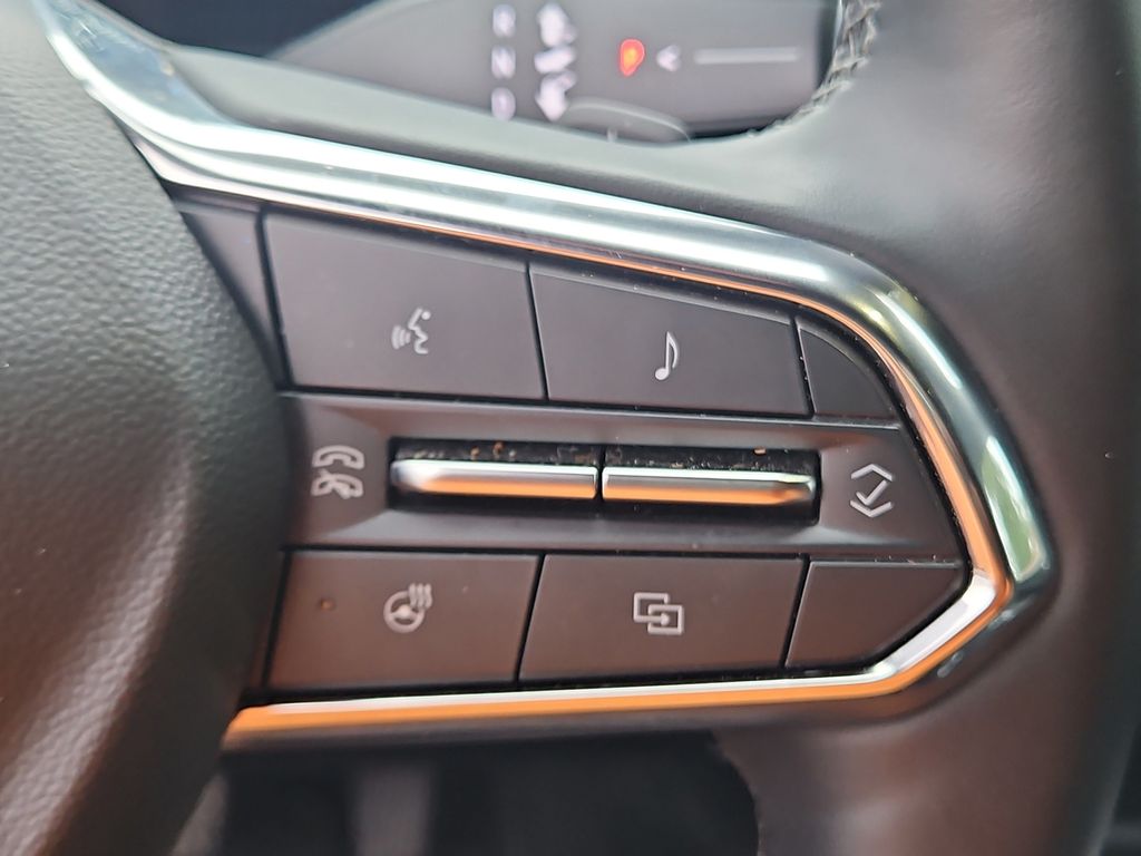 2025 Chevrolet Equinox LT - Photo 24