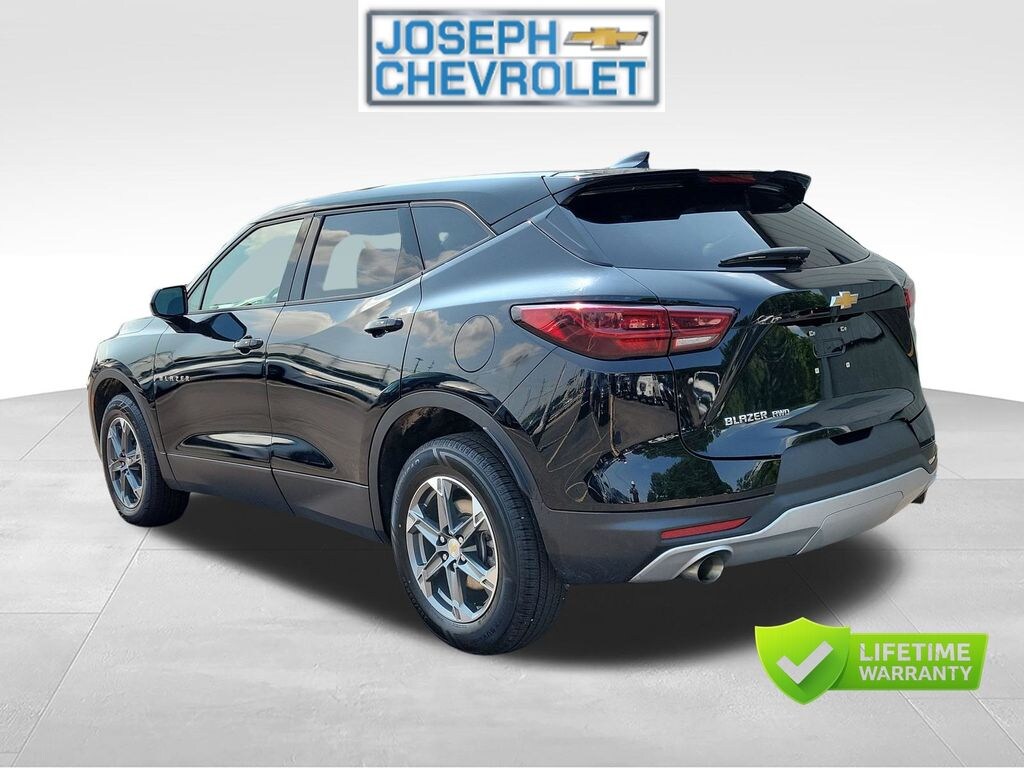 Used 2025 Chevrolet Blazer LT SUV