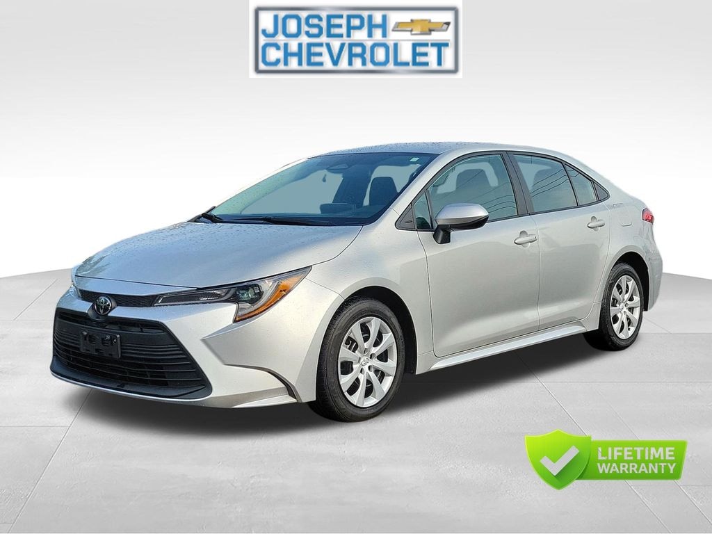 Used 2024 Toyota Corolla LE Sedan