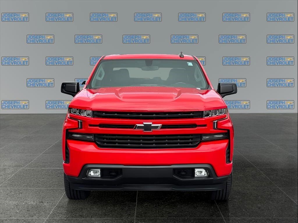 2019 Chevrolet Silverado 1500 RST photo 2