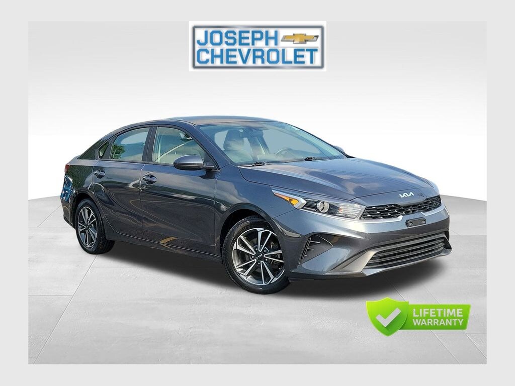 Used 2023 Kia Forte LXS Sedan