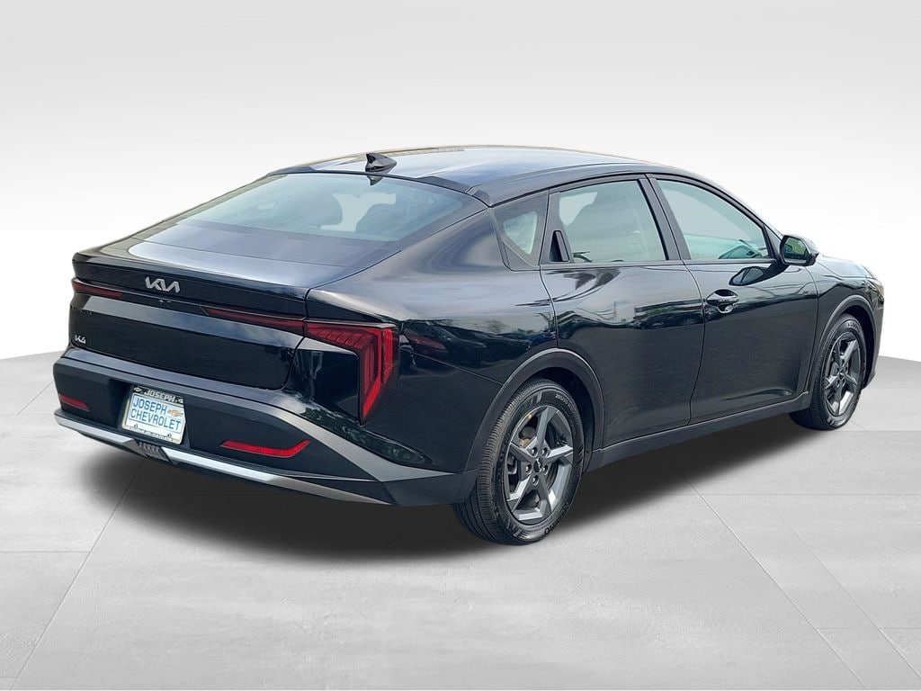 Used 2025 Kia K4 LXS Sedan