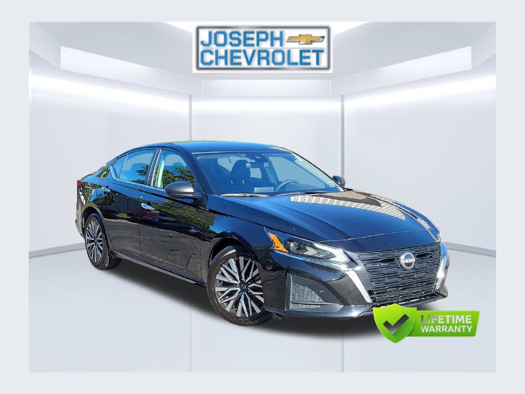 2025 Nissan Altima