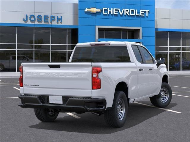 2026 Chevrolet Silverado 1500 photo 3