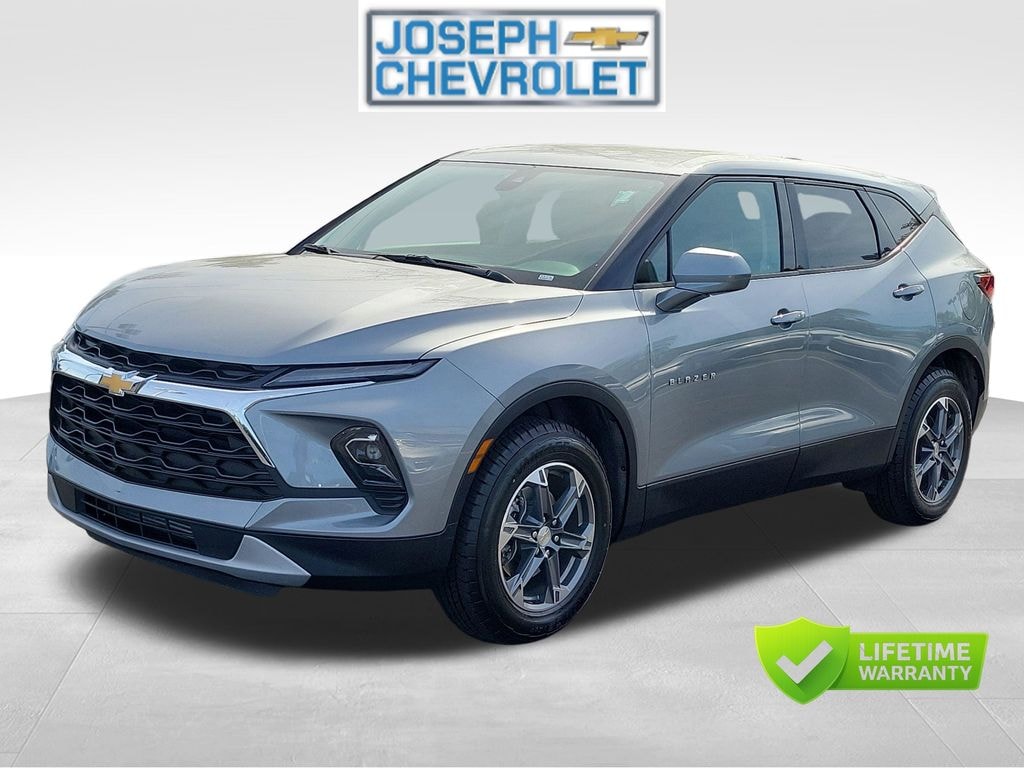 Used 2025 Chevrolet Blazer LT SUV