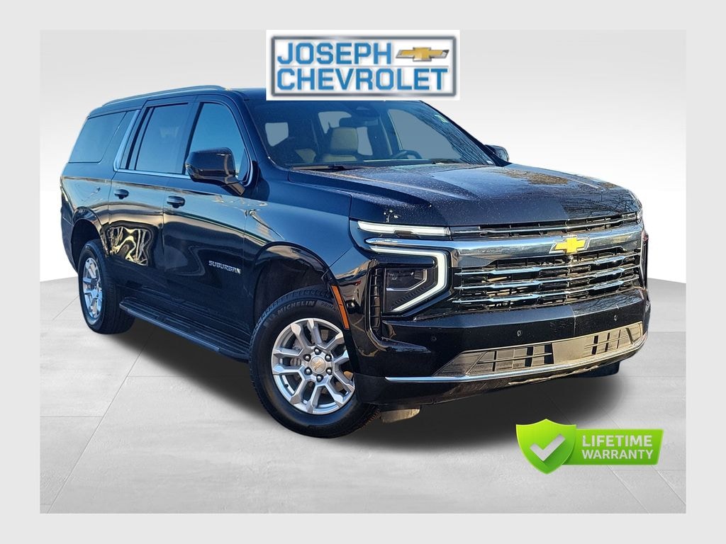 Used 2025 Chevrolet Suburban LT SUV
