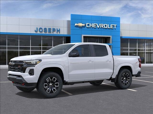 2026 Chevrolet Colorado Z71 photo 2