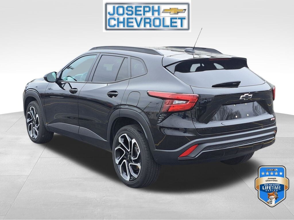 Used 2024 Chevrolet Trax 2RS SUV