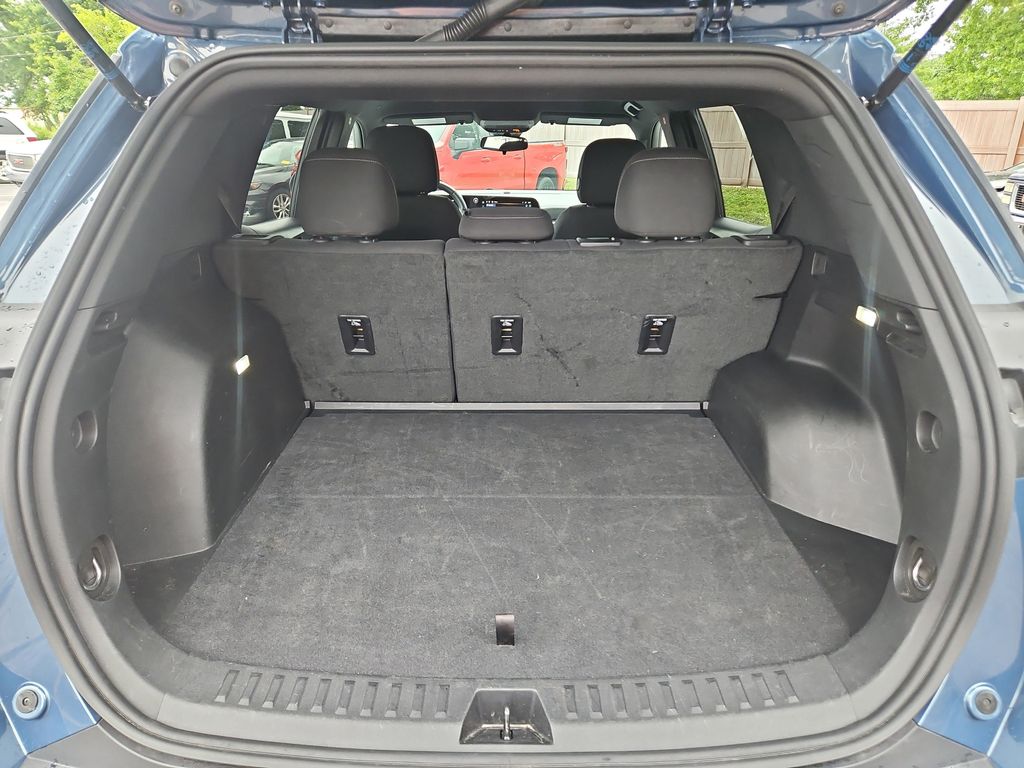 2025 Chevrolet Equinox LT - Photo 8