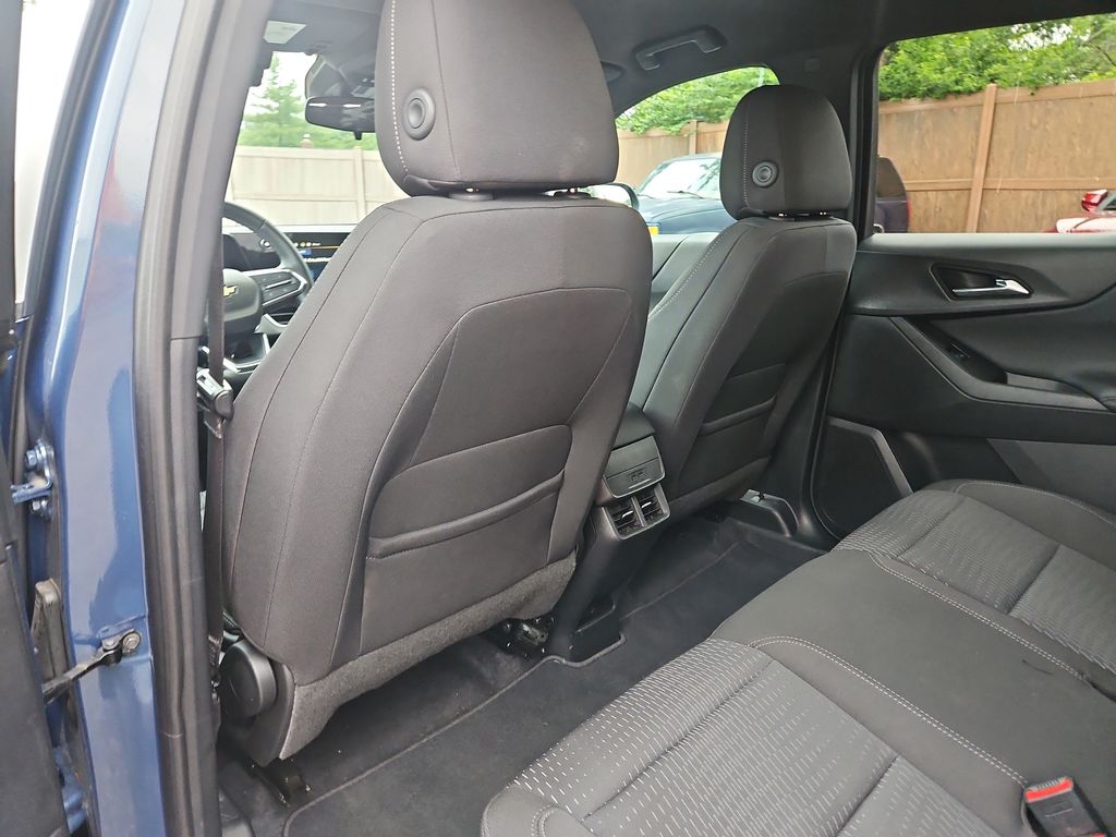 2025 Chevrolet Equinox LT - Photo 14