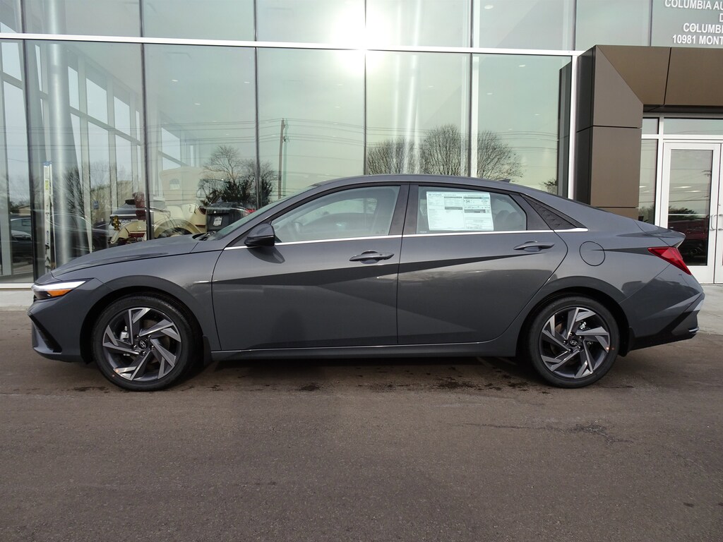 New 2026 Hyundai Elantra Limited Sedan