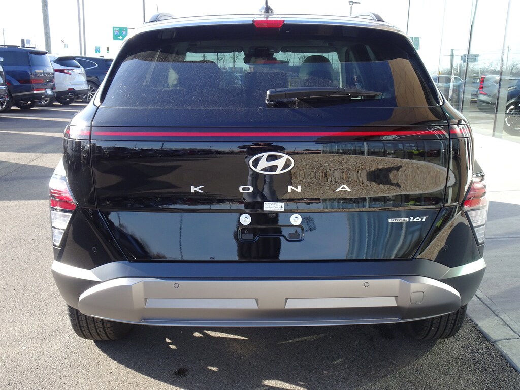 New 2026 Hyundai Kona Limited SUV