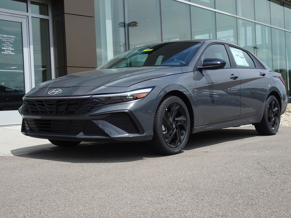 New 2026 Hyundai Elantra SEL Sport Sedan
