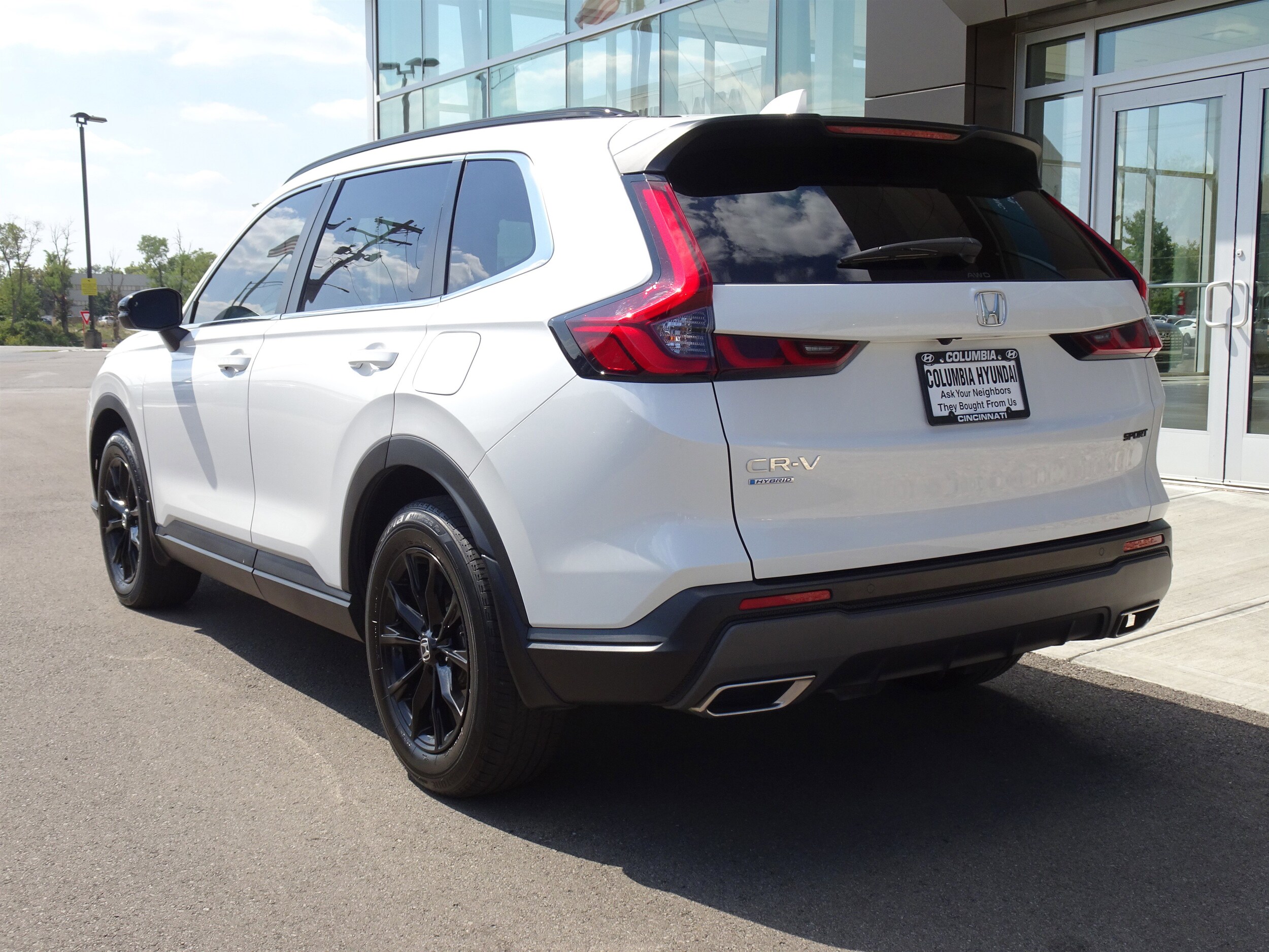 2025 Honda CR-V Hybrid Sport-L photo 2