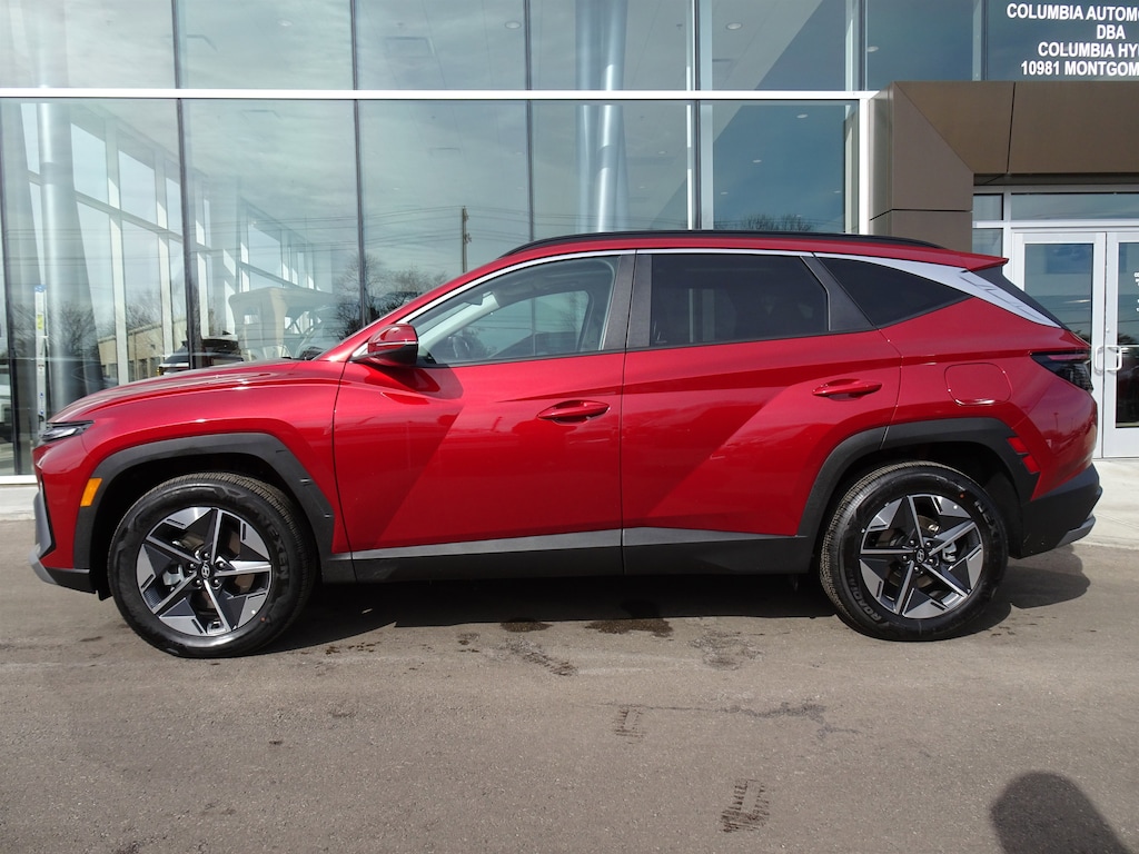 New 2025 Hyundai Tucson Hybrid SEL Convenience SUV