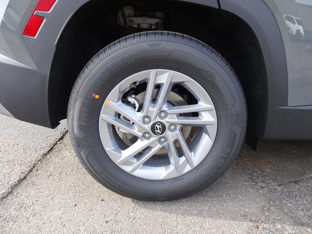 New 2026 Hyundai Tucson SE SUV