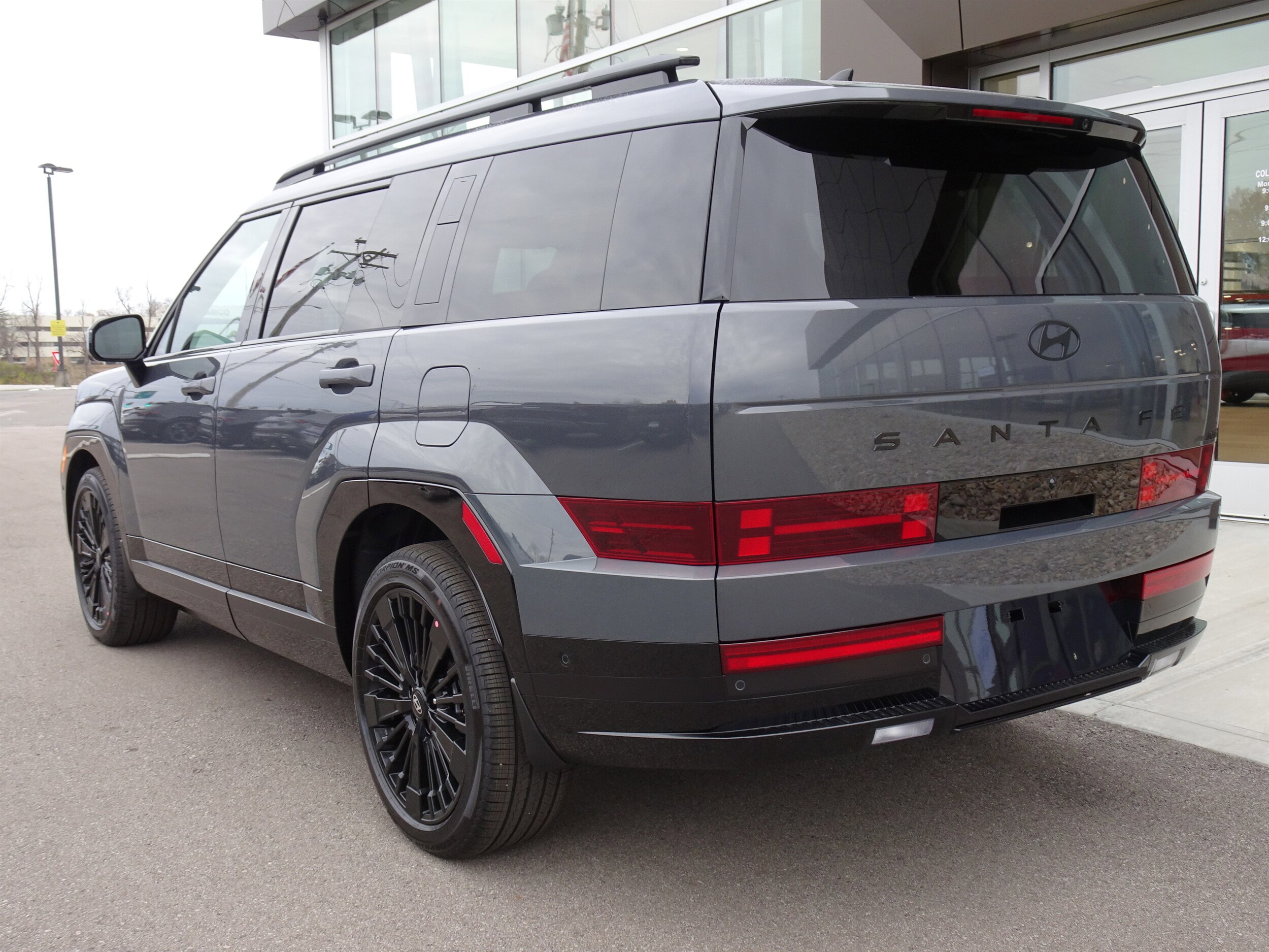 2026 Hyundai Santa Fe Calligraphy photo 2