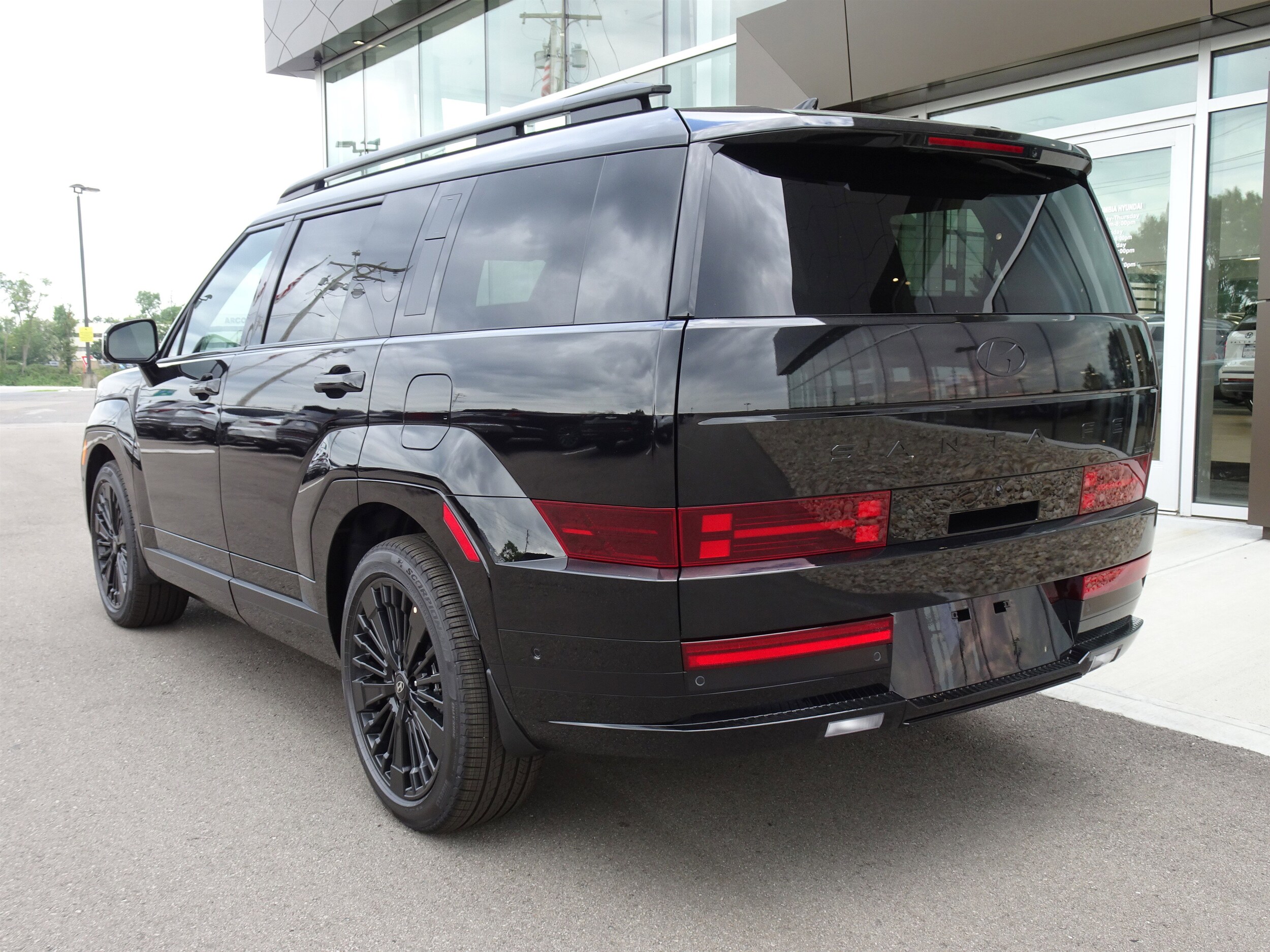 2026 Hyundai Santa Fe Calligraphy photo 2