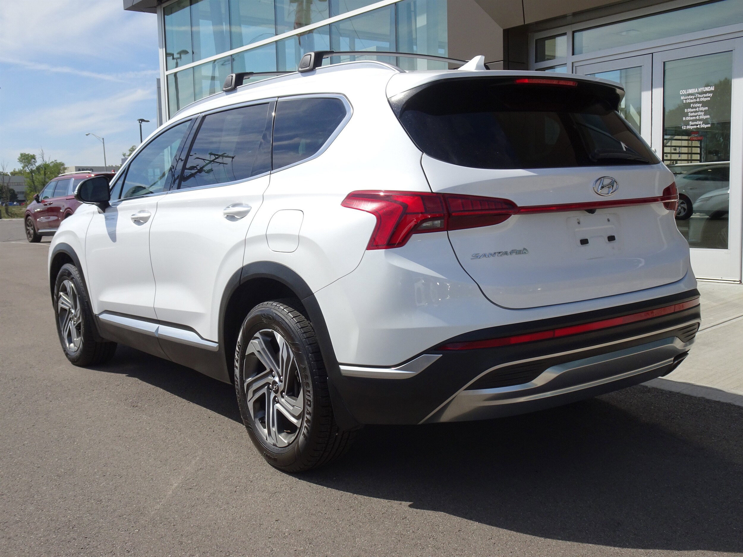 2021 Hyundai Santa Fe SEL Convenience photo 2