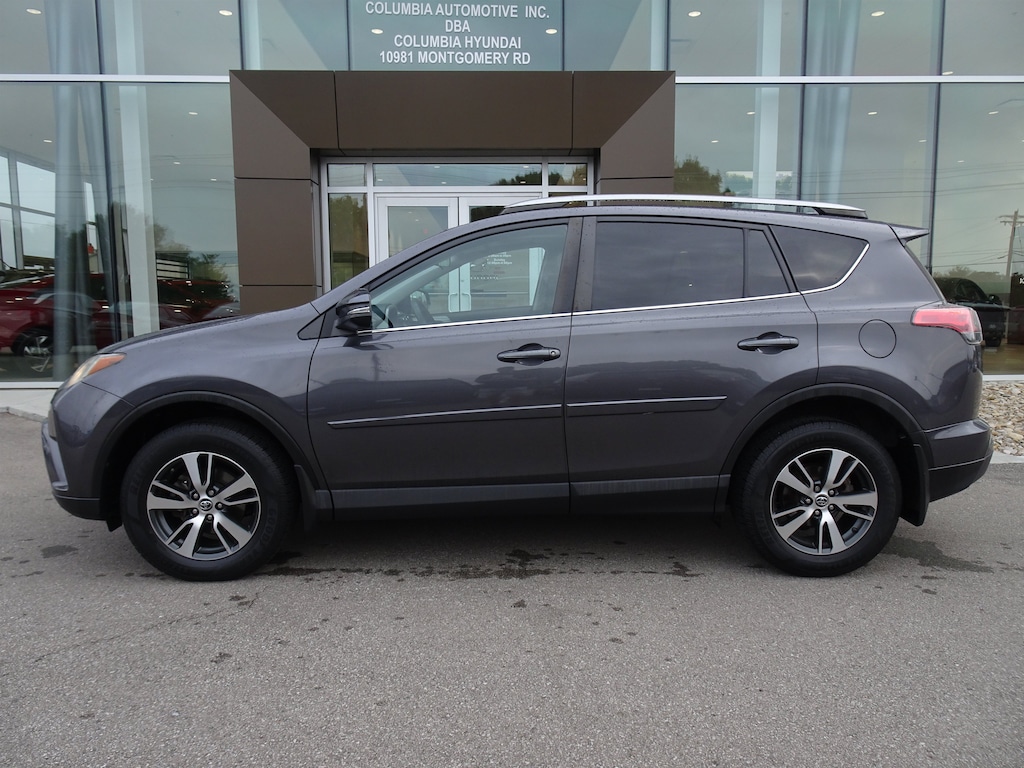 Used 2017 Toyota RAV4 XLE SUV