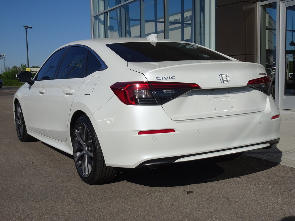 Used 2023 Honda Civic Touring Sedan