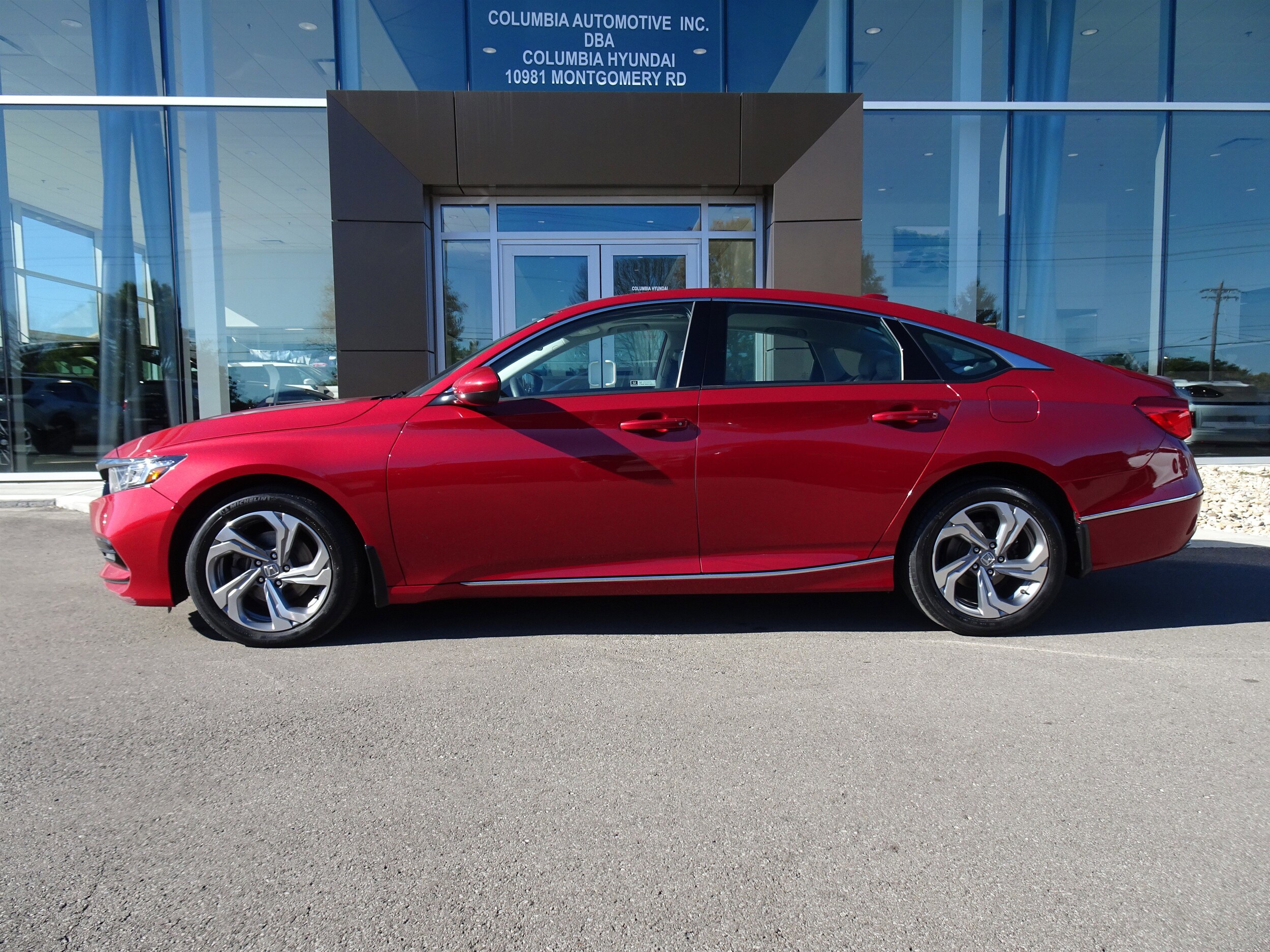 2020 Honda Accord EX 1.5T photo 2