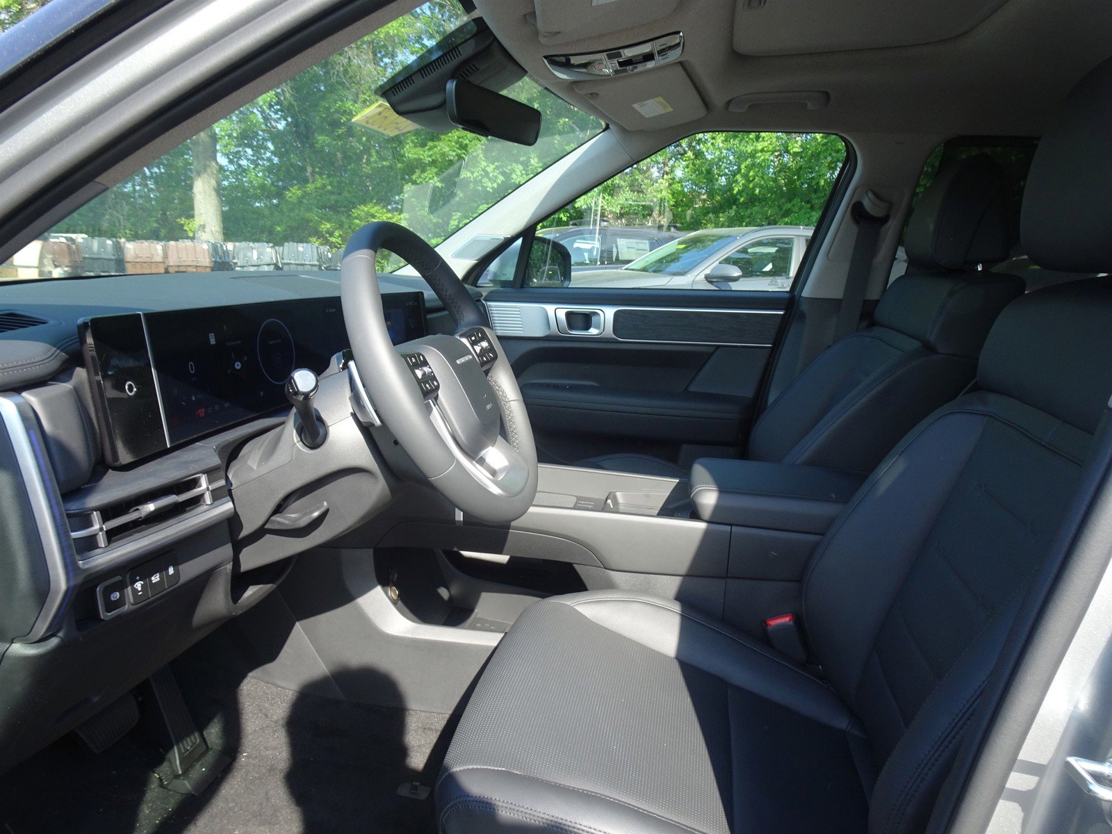 2024 Hyundai Santa Fe Limited photo 4