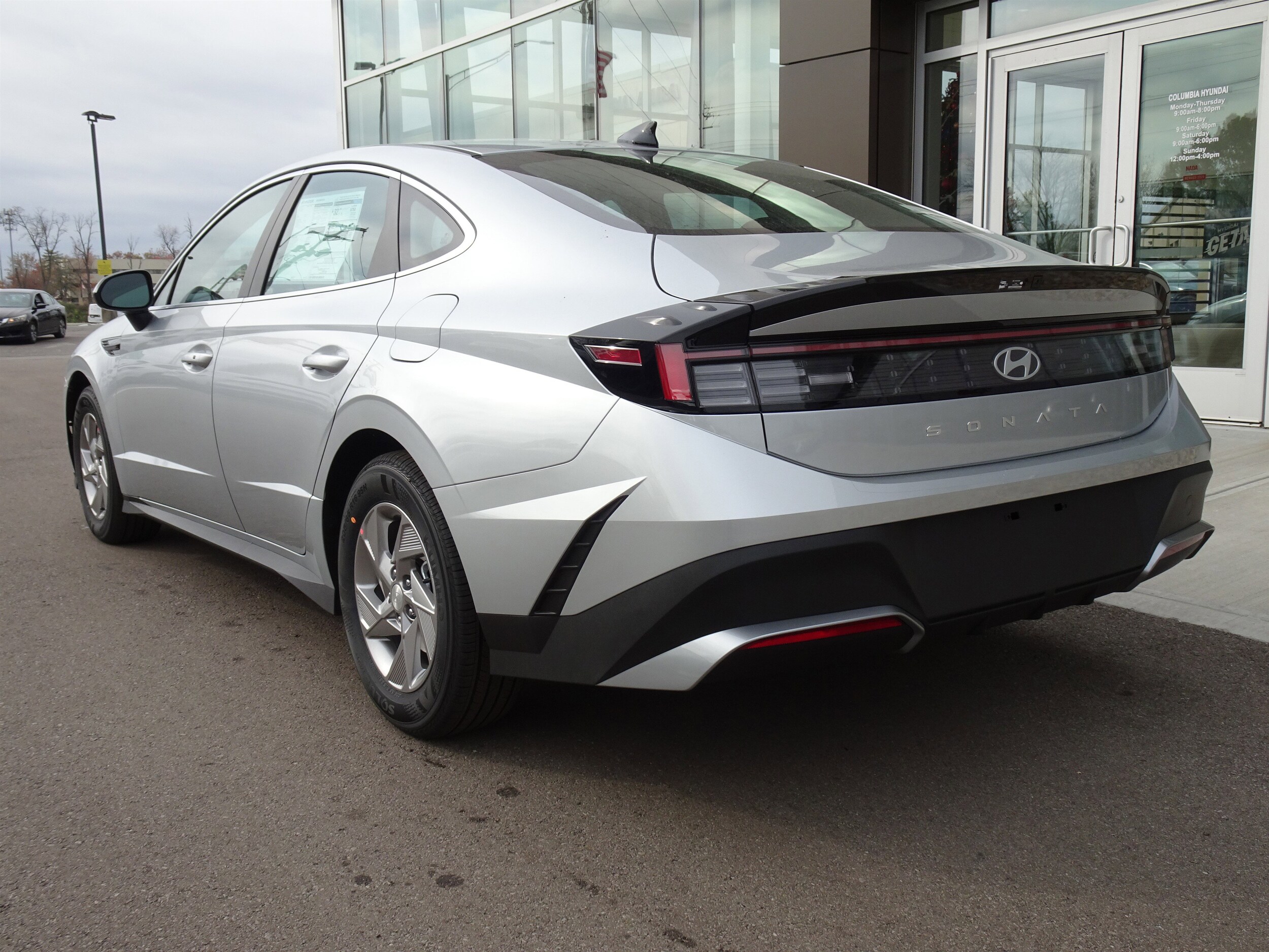 2026 Hyundai Sonata SE photo 2