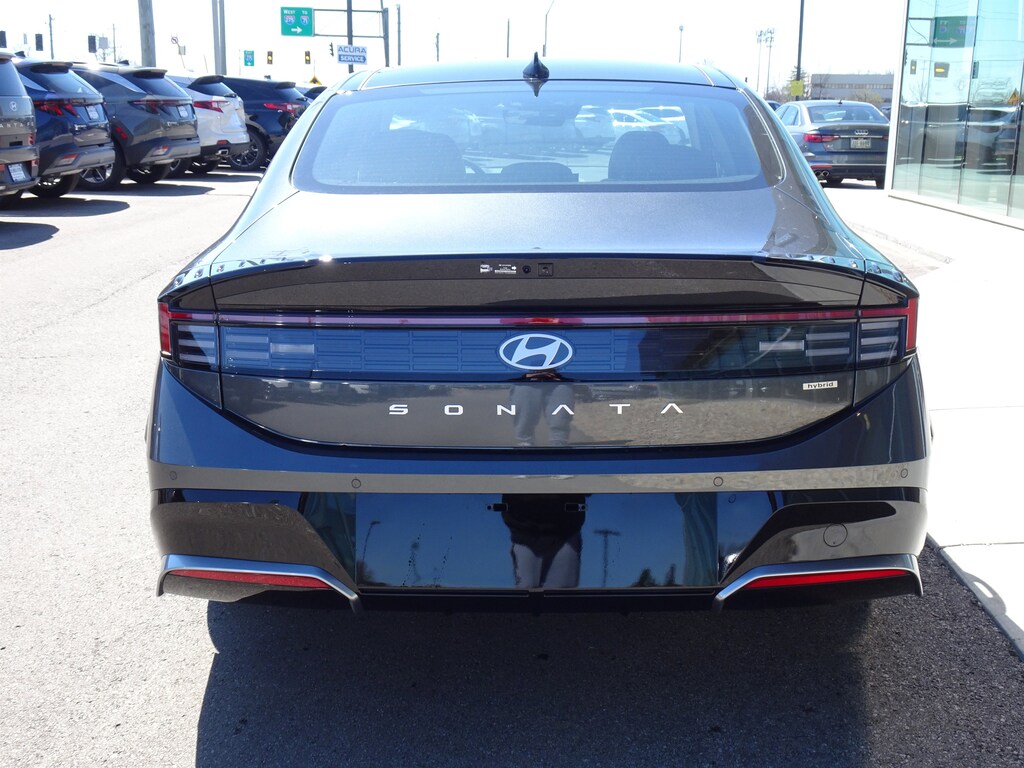 New 2026 Hyundai Sonata Hybrid Limited Sedan
