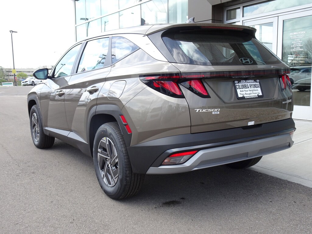 New 2026 Hyundai Tucson Hybrid Blue SE SUV
