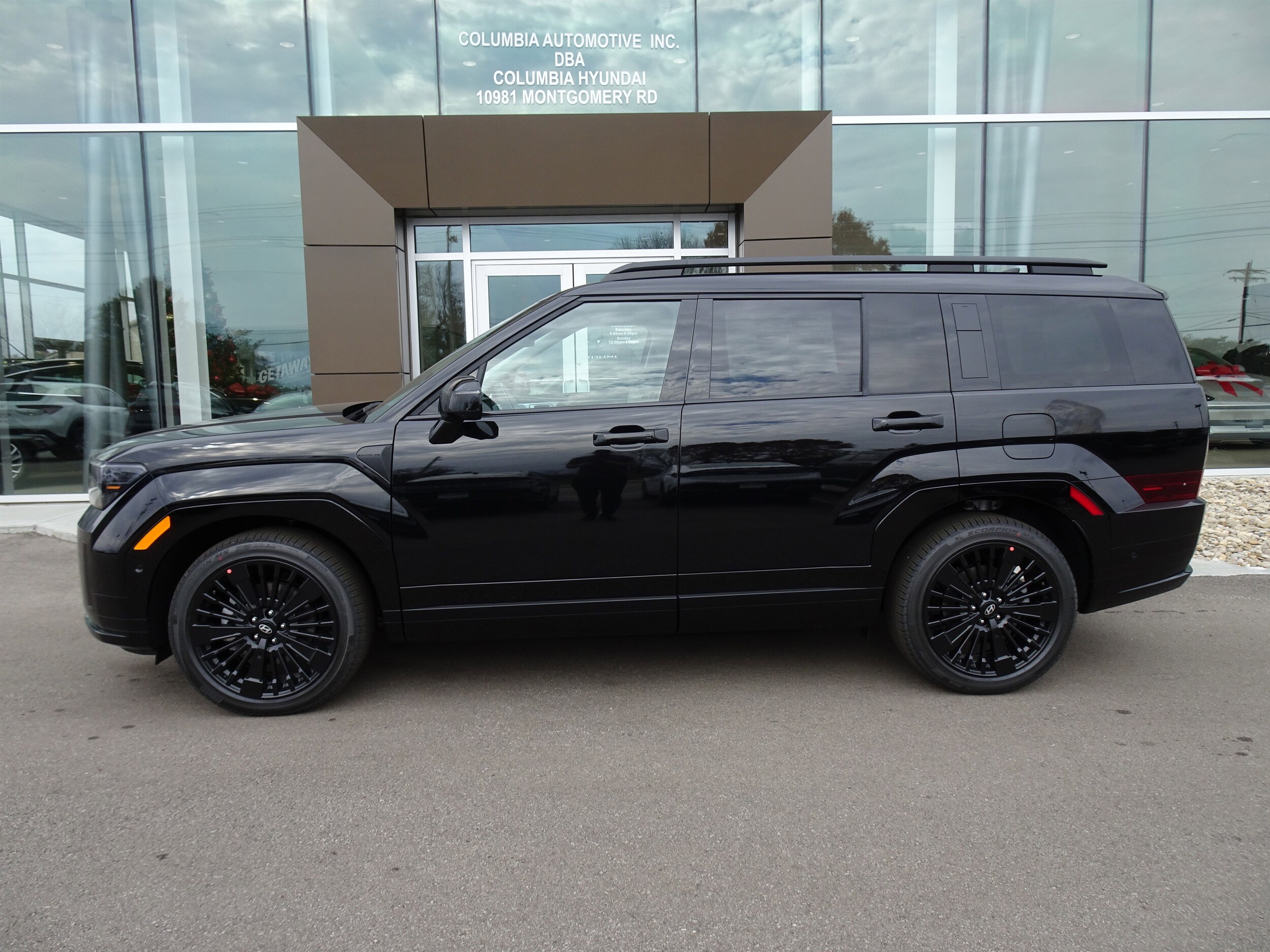 2026 Hyundai Santa Fe Calligraphy photo 2