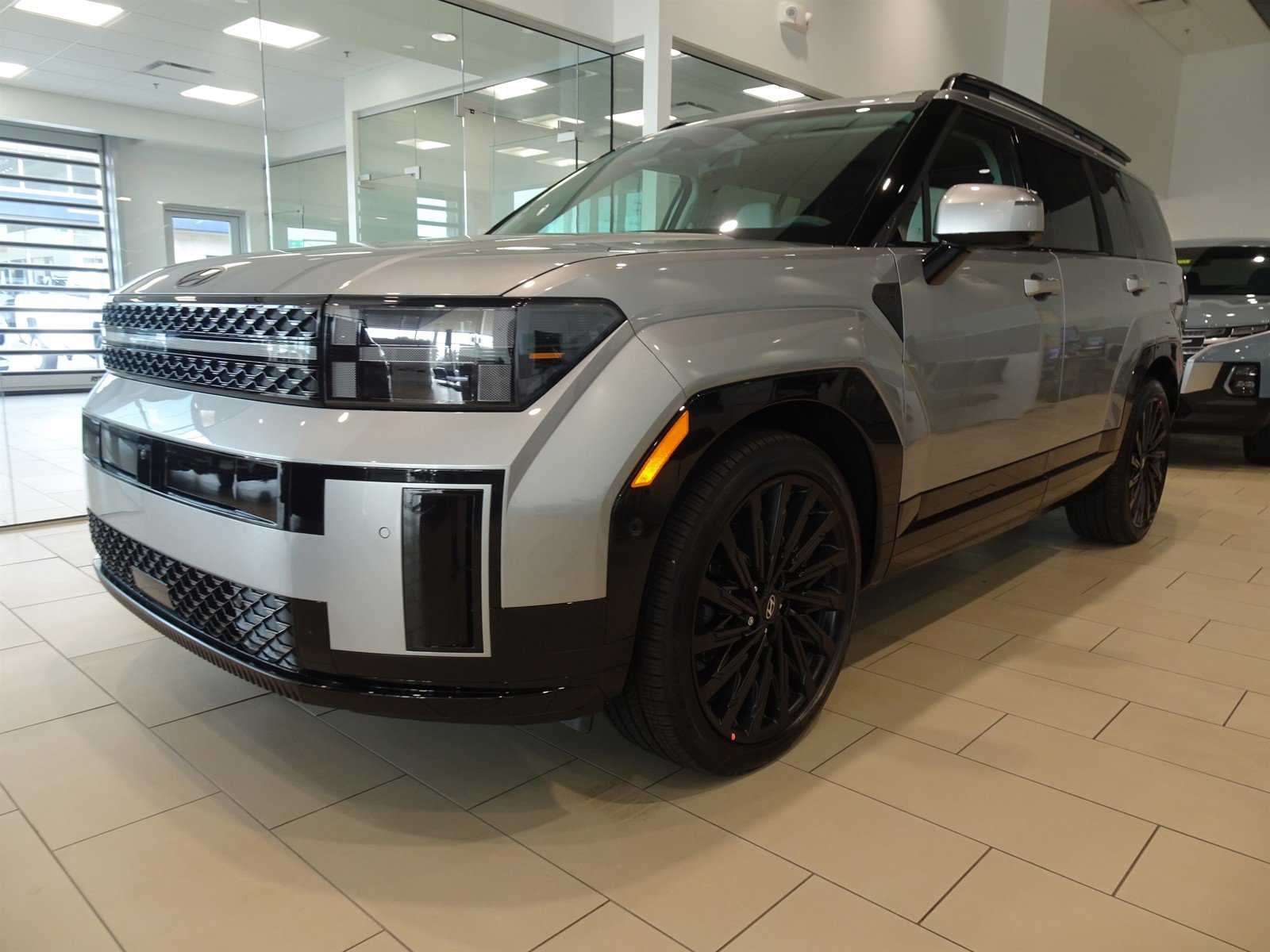 2024 Hyundai Santa Fe Calligraphy photo 2