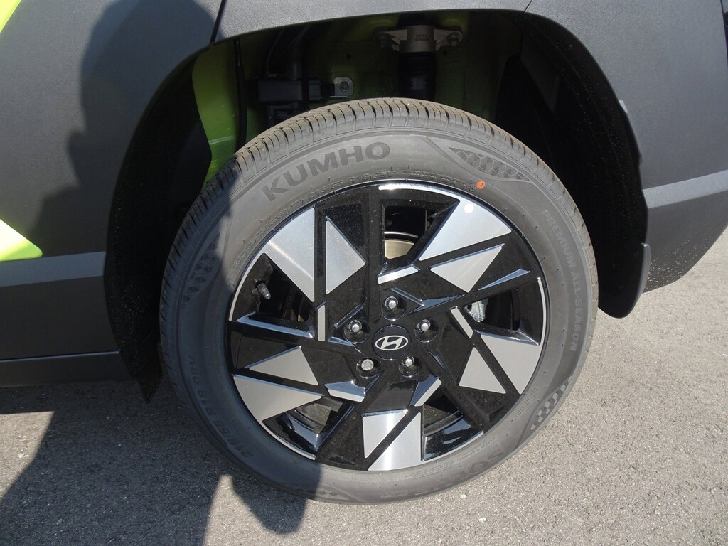 New 2025 Hyundai Kona SEL Convenience SUV